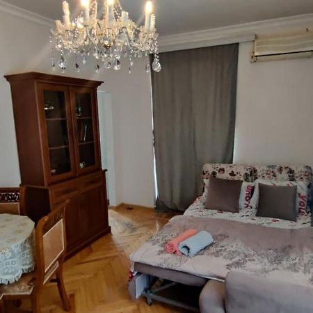 Budget One Room Apartment บากู ภายนอก รูปภาพ