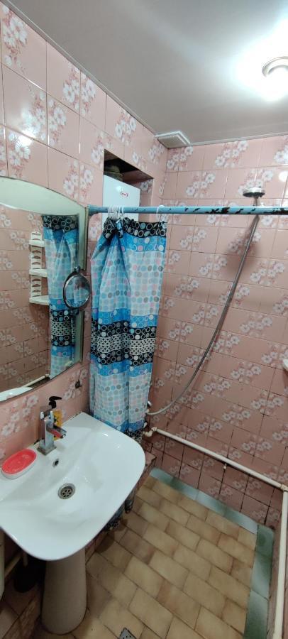 Budget One Room Apartment บากู ภายนอก รูปภาพ